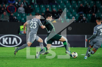2019-12-12 - #7 Josip Brekalo dribbla due avversari - VFL WOLFSBURG VS AS SAINT-ÉTIENNE - UEFA EUROPA LEAGUE - SOCCER