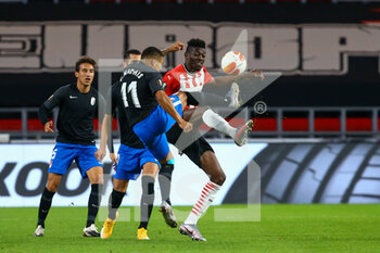 2020-10-22 - Darwin Machis of Granada, Ibrahim Sangare of PSV Eindhoven during the UEFA Europa League, Group Stage, Group E football match between PSV Eindhoven and Granada CF on October 22, 2020 at Philips Stadion in Eindhoven, Netherlands - Photo Perry van de Leuvert / Orange Pictures / DPPI - PSV EINDHOVEN VS GRANADA CF - UEFA EUROPA LEAGUE - SOCCER