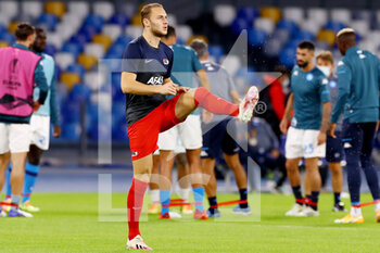 2020-10-22 - Teun Koopmeiners of AZ warms up before the UEFA Europa League, Group Stage, Group F football match between SSC Napoli and AZ Alkmaar on October 22, 2020 at Stadio San Paolo in Naples, Italy - Photo Marcel ter Bals / Orange Pictures / DPPI - SSC NAPOLI VS AZ ALKMAAR - UEFA EUROPA LEAGUE - SOCCER