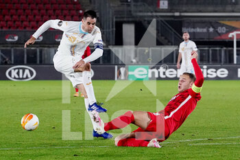 2020-10-29 - Domagoj Pavicic of HNK Rijeka, Teun Koopmeiners of AZ during the UEFA Europa League, Group Stage, Group F football match between AZ Alkmaar and HNK Rijeka on October 29, 2020 at Afas Stadium in Eindhoven, The Netherlands - Photo Henk Seppen / Orange Pictures / DPPI - AZ ALKMAAR VS HNK RIJEKA - UEFA EUROPA LEAGUE - SOCCER