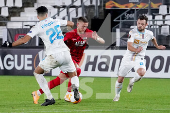 2020-10-29 - Joao Escoval of HNK Rijeka, Jesper Karlsson of AZ during the UEFA Europa League, Group Stage, Group F football match between AZ Alkmaar and HNK Rijeka on October 29, 2020 at Afas Stadium in Eindhoven, The Netherlands - Photo Henk Seppen / Orange Pictures / DPPI - AZ ALKMAAR VS HNK RIJEKA - UEFA EUROPA LEAGUE - SOCCER