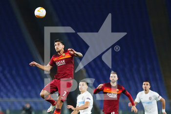 2020-11-05 - Lorenzo Pellegrini of Roma goes for a header during the UEFA Europa League, Group Stage, Group A football match between AS Roma and CFR Cluj on November 5, 2020 at Stadio Olimpico in Rome, Italy - Photo Federico Proietti / DPPI - AS ROMA VS CFR CLUJ - UEFA EUROPA LEAGUE - SOCCER