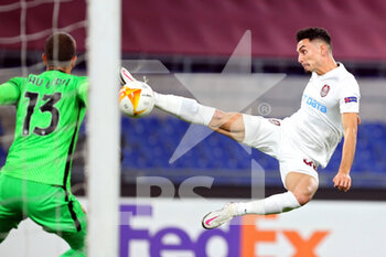 2020-11-05 - Nicolae Carnat of Cluj in action during the UEFA Europa League, Group Stage, Group A football match between AS Roma and CFR Cluj on November 5, 2020 at Stadio Olimpico in Rome, Italy - Photo Federico Proietti / DPPI - AS ROMA VS CFR CLUJ - UEFA EUROPA LEAGUE - SOCCER