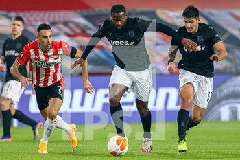 2020-11-26 - Eran Zahavi of PSV, Fernando Varela, Theocharis Tsingaras of PAOK during the UEFA Europa League, Group E football match between PSV and PAOK on november 26, 2020 at Philips Stadion in Eindhoven, Netherlands - Photo Perry vd Leuvert / Orange Pictures / DPPI - PSV VS PAOK - UEFA EUROPA LEAGUE - SOCCER