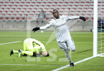 2020-12-03 - Moussa Diaby of Bayer Leverkusen celebrates his goal after beating goalkeeper of Nice Walter Benitez during the UEFA Europa League, Group C football match between OGC Nice and Bayer Leverkusen on December 3, 2020 at Allianz Riviera stadium in Nice, France - Photo Jean Catuffe / DPPI - OGC NICE VS BAYER LEVERKUSEN - UEFA EUROPA LEAGUE - SOCCER