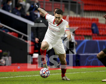 2020-12-08 - Lucas Ocampos of Sevilla FC during the UEFA Champions League, Group E football match between Stade Rennais and Sevilla FC (FC Seville) on December 8, 2020 at Roazhon Park in Rennes, France - Photo Jean Catuffe / DPPI - STADE RENNAIS VS SEVILLA FC - UEFA EUROPA LEAGUE - SOCCER