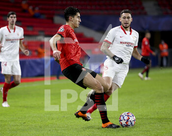 2020-12-08 - Nayef Aguerd of Stade Rennais, Lucas Ocampos of Sevilla FC during the UEFA Champions League, Group E football match between Stade Rennais and Sevilla FC (FC Seville) on December 8, 2020 at Roazhon Park in Rennes, France - Photo Jean Catuffe / DPPI - STADE RENNAIS VS SEVILLA FC - UEFA EUROPA LEAGUE - SOCCER