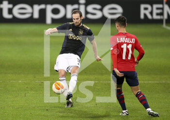 2021-02-18 - Daley Blind of Ajax during the UEFA Europa League, round of 32, 1st leg football match between Lille OSC (LOSC) and AFC Ajax Amsterdam on February 18, 2021 at Stade Pierre Mauroy in Villeneuve-d'Ascq near Lille, France - Photo Jean Catuffe / DPPI - LILLE OSC (LOSC) AND AFC AJAX AMSTERDAM - UEFA EUROPA LEAGUE - SOCCER