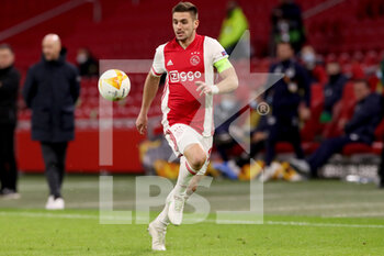 2021-02-25 - Dusan Tadic of Ajax during the UEFA Europa League, round of 32, 2nd leg football match between Ajax and Lille OSC on February 25, 2021 at Johan Cruijf Arena in Amsterdam, Netherlands - Photo Marcel ter Bals / Orange Pictures / DPPI - AJAX AND LILLE OSC - UEFA EUROPA LEAGUE - SOCCER