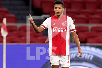 2021-02-25 - David Neres of Ajax celebrates his goal during the UEFA Europa League, round of 32, 2nd leg football match between Ajax and Lille OSC on February 25, 2021 at Johan Cruijf Arena in Amsterdam, Netherlands - Photo Marcel ter Bals / Orange Pictures / DPPI - AJAX AND LILLE OSC - UEFA EUROPA LEAGUE - SOCCER