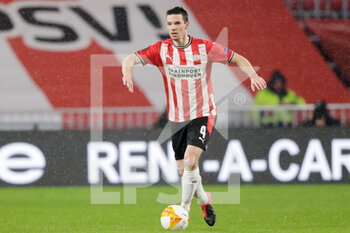 2021-02-25 - Nick Viergever of PSV during the UEFA Europa League, round of 32, 2nd leg football match between PSV and Olympiacos on February 25, 2021 at PSV Stadion in Eindhoven, Netherlands - Photo Perry van de Leuvert / Orange Pictures / DPPI - PSV AND OLYMPIACOS - UEFA EUROPA LEAGUE - SOCCER