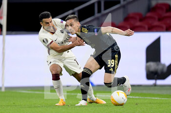 2021-04-08 - Pedro Rodriguez of AS Roma, Antony of Ajax during the UEFA Europa League, quarter final, 1st leg football match between Ajax and AS Roma on April 8, 2021 at Johan Cruijff Arena in Amsterdam, Netherlands - Photo Gerrit van Keulen / Orange Pictures / DPPI - AJAX VS AS ROMA - UEFA EUROPA LEAGUE - SOCCER