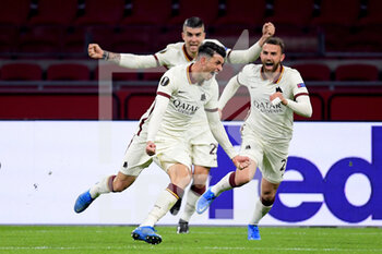 2021-04-08 - Roger Ibanez of AS Roma celebrates his goal during the UEFA Europa League, quarter final, 1st leg football match between Ajax and AS Roma on April 8, 2021 at Johan Cruijff Arena in Amsterdam, Netherlands - Photo Gerrit van Keulen / Orange Pictures / DPPI - AJAX VS AS ROMA - UEFA EUROPA LEAGUE - SOCCER