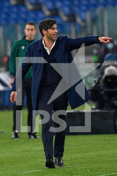 2021-04-15 - Paulo Fonseca coach of AS Roma seen in action during the UEFA Europa League Quarter Finals football match between AS Roma and AFC Ajax at the Olimpic Stadium in Rome. - AS ROMA VS AFC AJAX - UEFA EUROPA LEAGUE - SOCCER