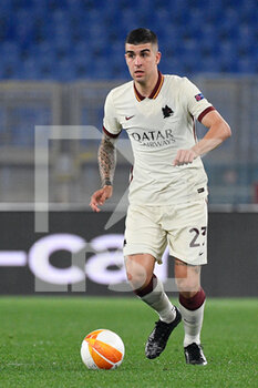 2021-04-15 - Gianluca Mancini of AS Roma seen in action during the UEFA Europa League Quarter Finals football match between AS Roma and AFC Ajax at the Olimpic Stadium in Rome. - AS ROMA VS AFC AJAX - UEFA EUROPA LEAGUE - SOCCER