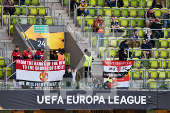 2021-05-26 - Fans of Manchester United during the UEFA Europa League, Final football match between Villarreal CF and Manchester United on May 26, 2021 at Stadion Energa Gdansk in Gdansk, Poland - Photo Pablo Morano / Orange Pictures / DPPI - FINAL - VILLARREAL CF VS MANCHESTER UNITED - UEFA EUROPA LEAGUE - SOCCER