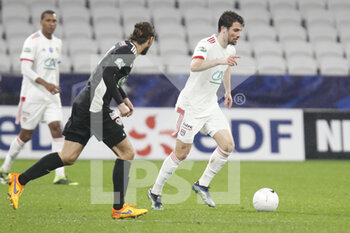 2021-02-09 - Leo DUBOIS of Lyon during the French Cup, round of 64 football match between Olympique Lyonnais and AC Ajaccio on February 9, 2021 at Groupama Stadium in DÃ©cines-Charpieu near Lyon, France - Photo Romain Biard / Isports / DPPI - OLYMPIQUE LYONNAIS AND AC AJACCIO - FRENCH CUP - SOCCER