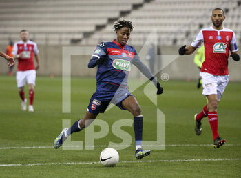 09/02/2021 - Kevin Cabral of Valenciennes during the French Cup, round of 64 football match between Stade de Reims and Valenciennes FC on February 9, 2021 at Auguste Delaune stadium in Reims, France - Photo Jean Catuffe / DPPI - STADE DE REIMS AND VALENCIENNES FC - FRENCH CUP - CALCIO