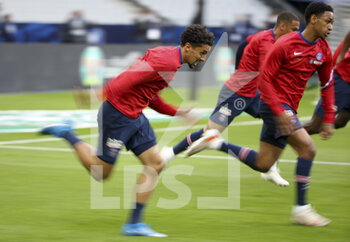 2021-05-19 - Marquinhos, Abdou Diallo of PSG warm up before the French Cup Final football match between AS Monaco (ASM) and Paris Saint-Germain PSG on May 19, 2021 at Stade de France in Saint-Denis near Paris, France - Photo Jean Catuffe / DPPI - FINAL - AS MONACO (ASM) VS PARIS SAINT-GERMAIN PSG - FRENCH CUP - SOCCER