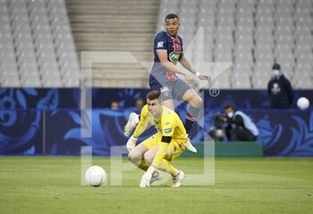 19/05/2021 - Kylian Mbappe of PSG, goalkeeper of Monaco Radoslaw Majecki during the French Cup Final football match between AS Monaco (ASM) and Paris Saint-Germain PSG on May 19, 2021 at Stade de France in Saint-Denis near Paris, France - Photo Jean Catuffe / DPPI - FINAL - AS MONACO (ASM) VS PARIS SAINT-GERMAIN PSG - FRENCH CUP - CALCIO
