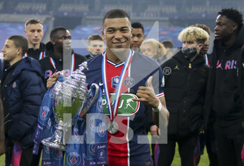 19/05/2021 - Kylian Mbappe of PSG celebrates following the French Cup Final football match between AS Monaco (ASM) and Paris Saint-Germain PSG on May 19, 2021 at Stade de France in Saint-Denis near Paris, France - Photo Jean Catuffe / DPPI - FINAL - AS MONACO (ASM) VS PARIS SAINT-GERMAIN PSG - FRENCH CUP - CALCIO