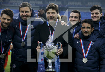 2021-05-19 - Coach of PSG Mauricio Pochettino and his assistants Sebastiano Pochettino, Michel D?Agostino, Jesus Perez celebrate following the French Cup Final football match between AS Monaco (ASM) and Paris Saint-Germain PSG on May 19, 2021 at Stade de France in Saint-Denis near Paris, France - Photo Jean Catuffe / DPPI - FINAL - AS MONACO (ASM) VS PARIS SAINT-GERMAIN PSG - FRENCH CUP - SOCCER