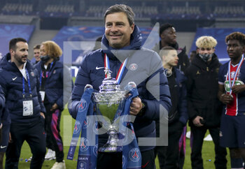 2021-05-19 - Assistant coach of PSG Michel D?Agostino celebrates following the French Cup Final football match between AS Monaco (ASM) and Paris Saint-Germain PSG on May 19, 2021 at Stade de France in Saint-Denis near Paris, France - Photo Jean Catuffe / DPPI - FINAL - AS MONACO (ASM) VS PARIS SAINT-GERMAIN PSG - FRENCH CUP - SOCCER