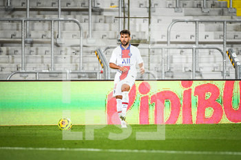 2020-09-10 - Juan BERNAT of PSG during the French championship Ligue 1 football match between RC Lens and Paris Saint-Germain on September 10, 2020 at Bollaert stadium in Lens, France - Photo Matthieu Mirville / DPPI - RC LENS (RACING CLUB DE LENS) VS PARIS SAINT-GERMAIN (PSG) - FRENCH LIGUE 1 - SOCCER