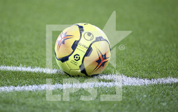2020-09-10 - Illustration of Elysia uhlsport official matchball during the French championship Ligue 1 football match between RC Lens (Racing Club de Lens) and Paris Saint-Germain (PSG) on September 10, 2020 at Stade Felix Bollaert in Lens, France - Photo Juan Soliz / DPPI - RC LENS (RACING CLUB DE LENS) VS PARIS SAINT-GERMAIN (PSG) - FRENCH LIGUE 1 - SOCCER