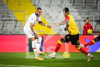 2020-09-10 - Layvin KURZAWA of PSG during the French championship Ligue 1 football match between RC Lens and Paris Saint-Germain on September 10, 2020 at Bollaert stadium in Lens, France - Photo Matthieu Mirville / DPPI - RC LENS (RACING CLUB DE LENS) VS PARIS SAINT-GERMAIN (PSG) - FRENCH LIGUE 1 - SOCCER