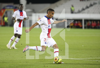2020-09-10 - Colin Dagba of PSG during the French championship Ligue 1 football match between RC Lens (Racing Club de Lens) and Paris Saint-Germain (PSG) on September 10, 2020 at Stade Felix Bollaert in Lens, France - Photo Juan Soliz / DPPI - RC LENS (RACING CLUB DE LENS) VS PARIS SAINT-GERMAIN (PSG) - FRENCH LIGUE 1 - SOCCER