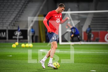 2020-09-25 - Sven BOTMAN of Lille during the French championship Ligue 1 football match between Lille OSC and FC Nantes on September 25, 2020 at Pierre Mauroy stadium in Villeneuve-d'Ascq near Lille, France - Photo Matthieu Mirville / DPPI - LILLE OSC AND FC NANTES - FRENCH LIGUE 1 - SOCCER