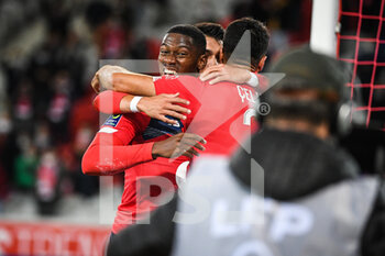 2020-09-25 - Jonathan DAVID of Lille celebrates his goal with teammates during the French championship Ligue 1 football match between Lille OSC and FC Nantes on September 25, 2020 at Pierre Mauroy stadium in Villeneuve-d'Ascq near Lille, France - Photo Matthieu Mirville / DPPI - LILLE OSC AND FC NANTES - FRENCH LIGUE 1 - SOCCER