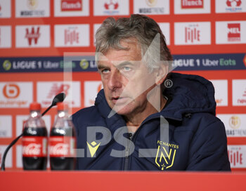 2020-09-25 - Coach of FC Nantes Christian Gourcuff during press conference following the French championship Ligue 1 football match between Lille OSC (LOSC) and FC Nantes on September 25, 2020 at Stade Pierre Mauroy in Villeneuve-d'Ascq near Lille, France - Photo Juan Soliz / DPPI - LILLE OSC AND FC NANTES - FRENCH LIGUE 1 - SOCCER