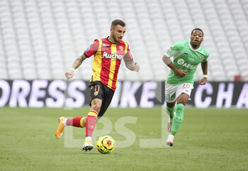 2020-10-03 - Jonathan Clauss of Lens, Arnaud Nordin of Saint-Etienne during the French championship Ligue 1 football match between RC Lens and AS Saint Etienne (ASSE) on October 3, 2020 at Stade Bollaert-Delelis formerly Stade Felix Bollaert in Lens, France - Photo Jean Catuffe / DPPI - RC LENS VS AS SAINT ETIENNE (ASSE) - FRENCH LIGUE 1 - SOCCER