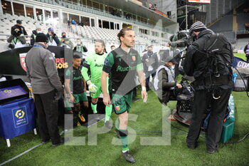 2020-12-12 - Cahuzac 18 captain RC Lens before match during the French championship Ligue 1 football match between RC Lens and Montpellier HSC on December 12, 2020 at Bollaert-Delelis stadium in Lens, France - Photo Laurent Sanson / LS Medianord / DPPI - RC LENS VS MONTPELLIER HSC - FRENCH LIGUE 1 - SOCCER