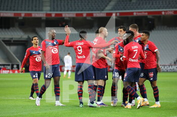 2020-12-13 - Congratulations after goal Bamba 7 losc during the French Championship Ligue 1 football match between Lille OSC and Girondins de Bordeaux on December 13, 2020 at Pierre Mauroy stadium in Villeneuve-d'Ascq near Lille, France - Photo Laurent Sanson / LS Medianord / DPPI - LILLE OSC VS GIRONDINS DE BORDEAUX - FRENCH LIGUE 1 - SOCCER