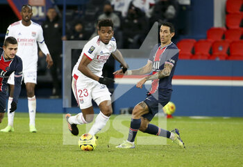 2020-12-13 - Thiago Mendes of Lyon, Angel Di Maria of PSG during the French championship Ligue 1 football match between Paris Saint-Germain (PSG) and Olympique Lyonnais (OL) on December 13, 2020 at Parc des Princes stadium in Paris, France - Photo Jean Catuffe / DPPI - PARIS SAINT-GERMAIN (PSG) VS OLYMPIQUE LYONNAIS (OL) - FRENCH LIGUE 1 - SOCCER