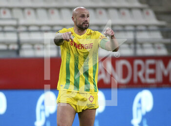 2020-12-16 - Nicolas Pallois of FC Nantes celebrates his goal during the French championship Ligue 1 football match between Stade de Reims and FC Nantes on December 16, 2020 at Stade Auguste Delaune in Reims, France - Photo Jean Catuffe / DPPI - STADE DE REIMS VS FC NANTES - FRENCH LIGUE 1 - SOCCER