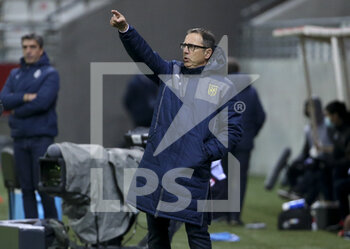 2020-12-16 - Newly named coach of FC Nantes Patrick Collot during the French championship Ligue 1 football match between Stade de Reims and FC Nantes on December 16, 2020 at Stade Auguste Delaune in Reims, France - Photo Jean Catuffe / DPPI - STADE DE REIMS VS FC NANTES - FRENCH LIGUE 1 - SOCCER