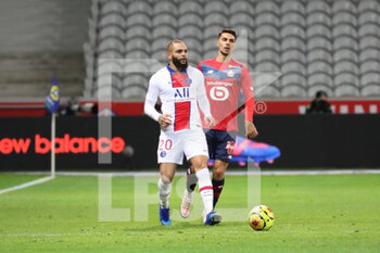 2020-12-20 - Kurzawa 20 PSG and Celik 2 Losc during the French championship Ligue 1 football match between Lille OSC and Paris Saint-Germain on December 20, 2020 at Pierre Mauroy stadium in Villeneuve-d'Ascq near Lille, France - Photo Laurent Sanson / LS Medianord / DPPI - LILLE OSC VS PARIS SAINT-GERMAIN - FRENCH LIGUE 1 - SOCCER