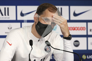 2020-12-23 - Last picture of Thomas Tuchel as coach of PSG (he has been fired few hours later) during the post-match press conference following the French championship Ligue 1 football match between Paris Saint-Germain (PSG) and RC Strasbourg on December 23, 2020 at Parc des Princes stadium in Paris, France - Photo Jean Catuffe / DPPI - PARIS SAINT-GERMAIN (PSG) VS RC STRASBOURG - FRENCH LIGUE 1 - SOCCER