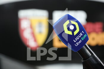 2020-12-23 - Microphone Ligue 1 during the French championship Ligue 1 football match between RC Lens and Stade brestois 29 on December 23, 2020 at Bollaert-Delelis stadium in Lens, France - Photo Laurent Sanson / LS Medianord / DPPI - RC LENS VS STADE BRESTOIS 29 - FRENCH LIGUE 1 - SOCCER