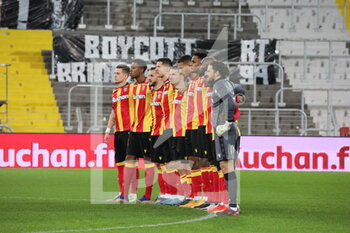 2020-12-23 - Hommage RC Lens before match during the French championship Ligue 1 football match between RC Lens and Stade brestois 29 on December 23, 2020 at Bollaert-Delelis stadium in Lens, France - Photo Laurent Sanson / LS Medianord / DPPI - RC LENS VS STADE BRESTOIS 29 - FRENCH LIGUE 1 - SOCCER