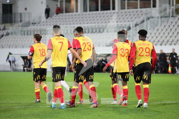 2020-12-23 - Congartulations team RC Lens during the French championship Ligue 1 football match between RC Lens and Stade brestois 29 on December 23, 2020 at Bollaert-Delelis stadium in Lens, France - Photo Laurent Sanson / LS Medianord / DPPI - RC LENS VS STADE BRESTOIS 29 - FRENCH LIGUE 1 - SOCCER