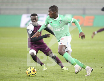 2021-01-06 - Lucas Gourna-Douath of Saint-Etienne, Idrissa Gueye Gana of PSG (left) during the French championship Ligue 1 football match between AS Saint-Etienne (ASSE) and Paris Saint-Germain (PSG) on January 6, 2021 at stade Geoffroy Guichard in Saint-Etienne, France - Photo Jean Catuffe / DPPI - AS SAINT-ETIENNE (ASSE) VS PARIS SAINT-GERMAIN (PSG) - FRENCH LIGUE 1 - SOCCER