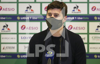 2021-01-06 - Coach of PSG Mauricio Pochettino answers to the media during the post-match press conference following the French championship Ligue 1 football match between AS Saint-Etienne (ASSE) and Paris Saint-Germain (PSG) on January 6, 2021 at stade Geoffroy Guichard in Saint-Etienne, France - Photo Jean Catuffe / DPPI - AS SAINT-ETIENNE (ASSE) VS PARIS SAINT-GERMAIN (PSG) - FRENCH LIGUE 1 - SOCCER