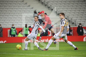 2021-01-06 - Shoot goal Burak Yilmaz 17 LOSC during the French championship Ligue 1 football match between Lille OSC and Angers SCO on January 6, 2021 at Pierre Mauroy stadium in Villeneuve-d'Ascq near Lille, France - Photo Laurent Sanson / LS Medianord / DPPI - LILLE OSC VS ANGERS SCO - FRENCH LIGUE 1 - SOCCER
