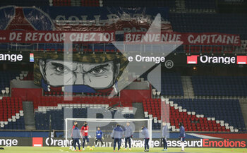 2021-01-09 - Former player of PSG and new coach of PSG Mauricio Pochettino is welcomed by banners from the supporters during the French championship Ligue 1 football match between Paris Saint-Germain (PSG) and Stade Brestois 29 on January 9, 2021 at Parc des Princes stadium in Paris, France - Photo Jean Catuffe / DPPI - PARIS SAINT-GERMAIN (PSG) AND STADE BRESTOIS - FRENCH LIGUE 1 - SOCCER
