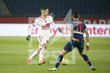 2021-01-09 - Romain Faivre of Brest during the French championship Ligue 1 football match between Paris Saint-Germain (PSG) and Stade Brestois 29 on January 9, 2021 at Parc des Princes stadium in Paris, France - Photo Jean Catuffe / DPPI - PARIS SAINT-GERMAIN (PSG) AND STADE BRESTOIS - FRENCH LIGUE 1 - SOCCER